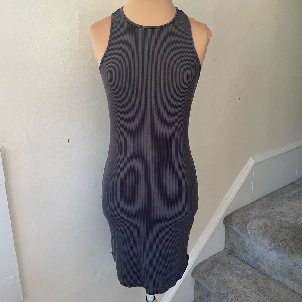 MONROW Gray Cotton Blend Racerback Curved Hem Rib Racer Tank Dress EUC Size XS - Picture 3 of 10